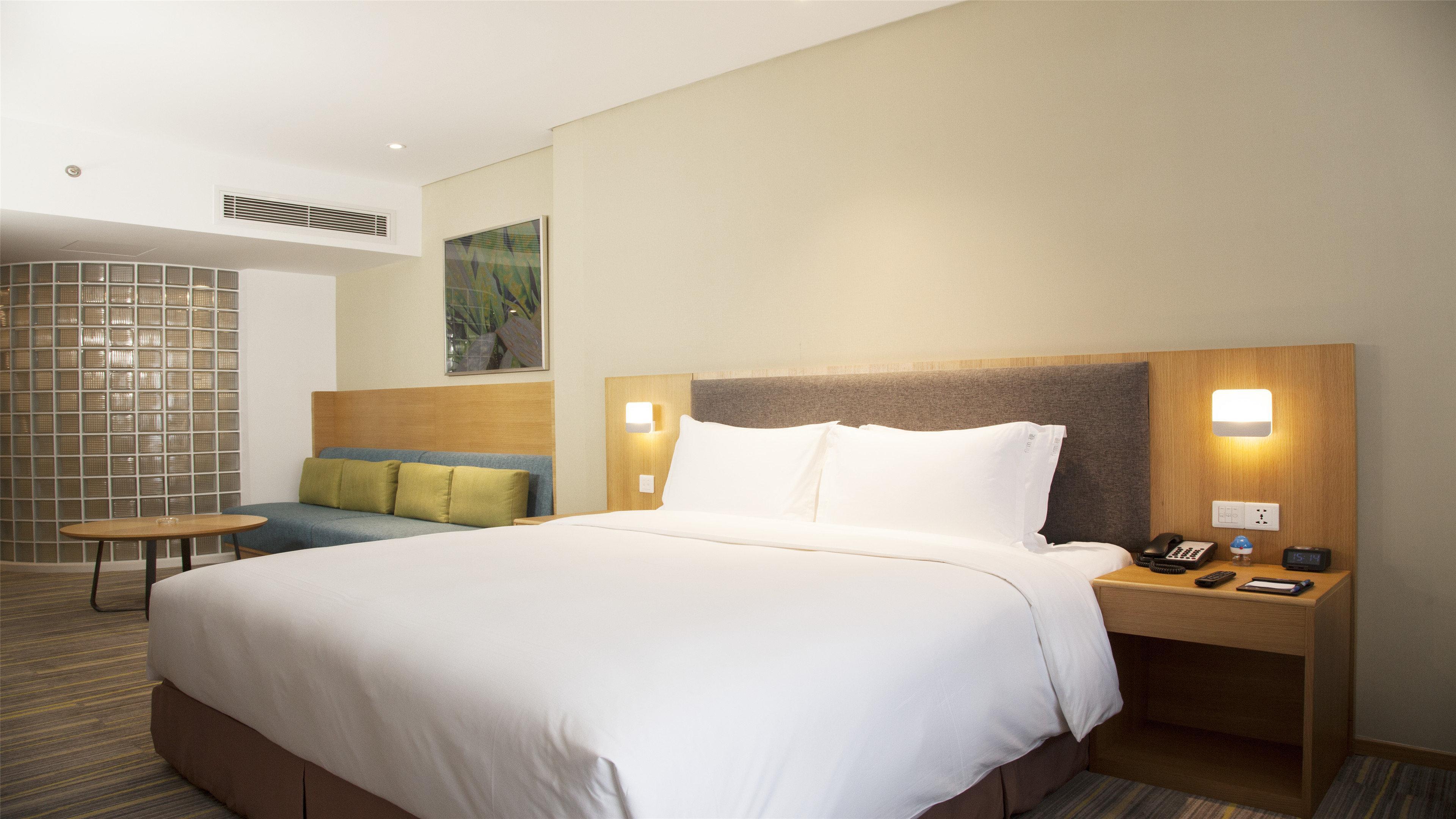 Holiday Inn Express Chengdu Airport Zone Free Shuttle From Shuangliu International Airport To Hotel ,Welcome Drink ภายนอก รูปภาพ