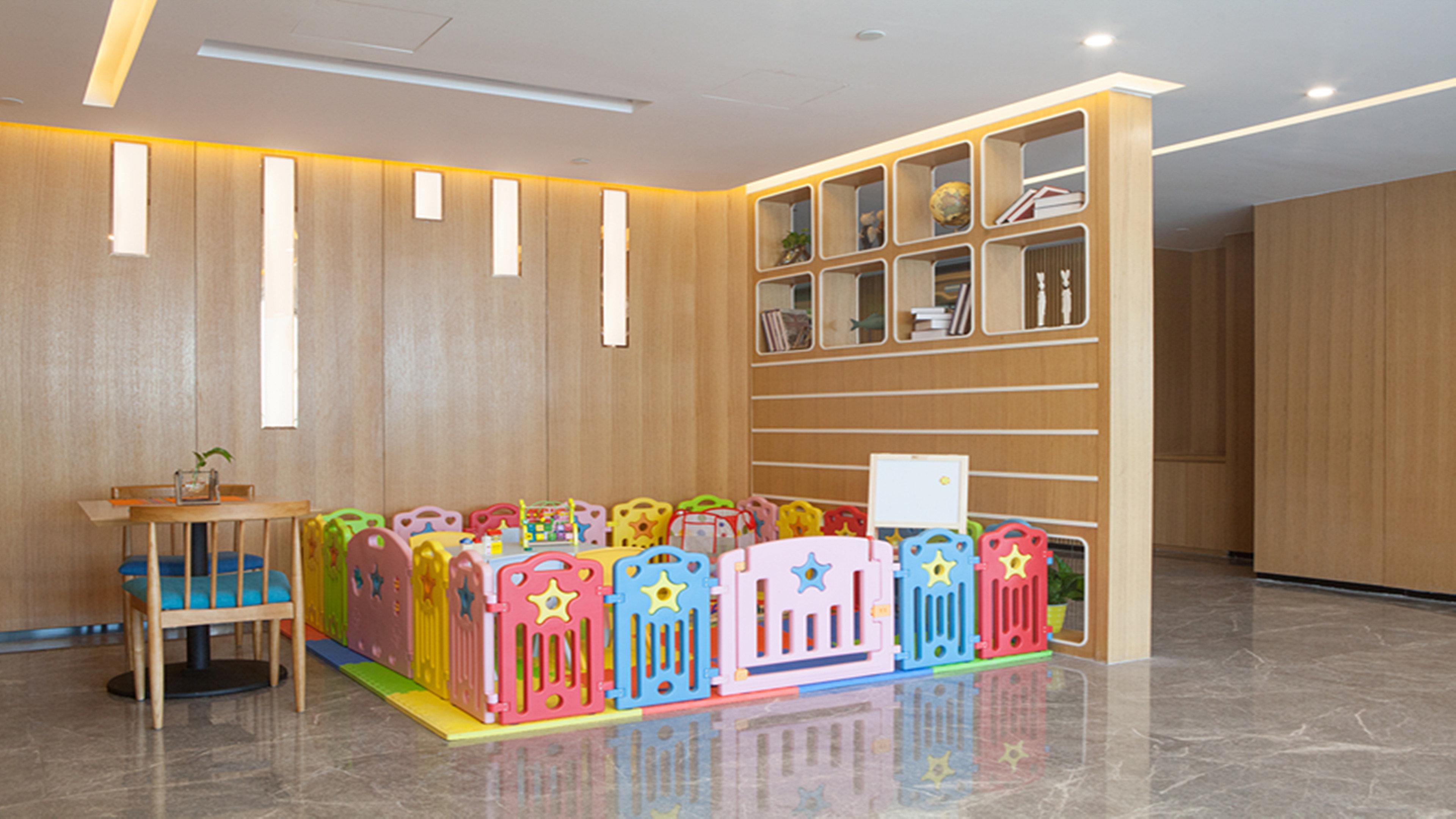 Holiday Inn Express Chengdu Airport Zone Free Shuttle From Shuangliu International Airport To Hotel ,Welcome Drink ภายนอก รูปภาพ