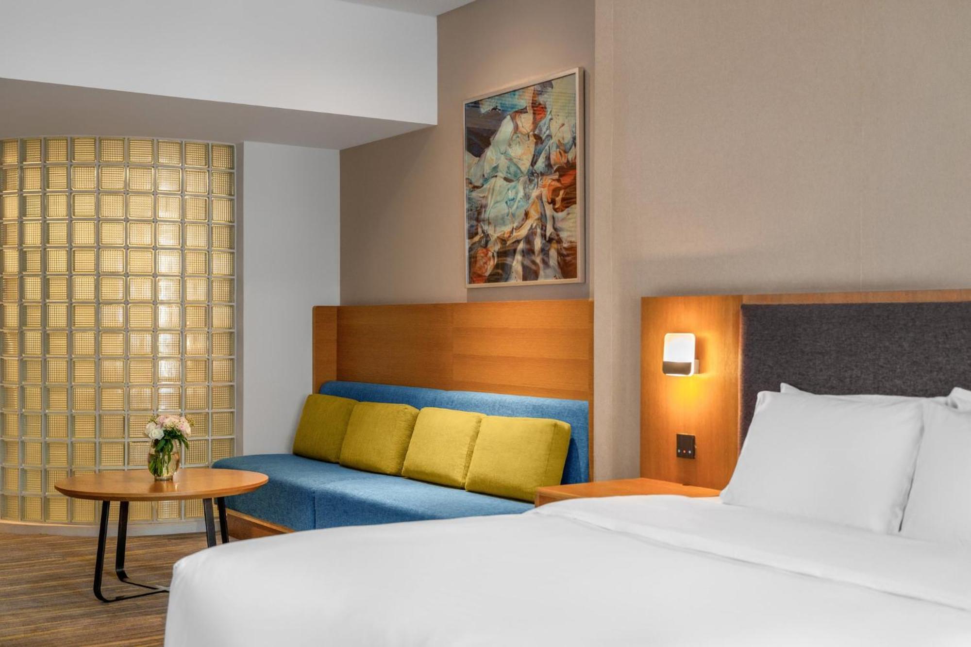 Holiday Inn Express Chengdu Airport Zone Free Shuttle From Shuangliu International Airport To Hotel ,Welcome Drink ภายนอก รูปภาพ