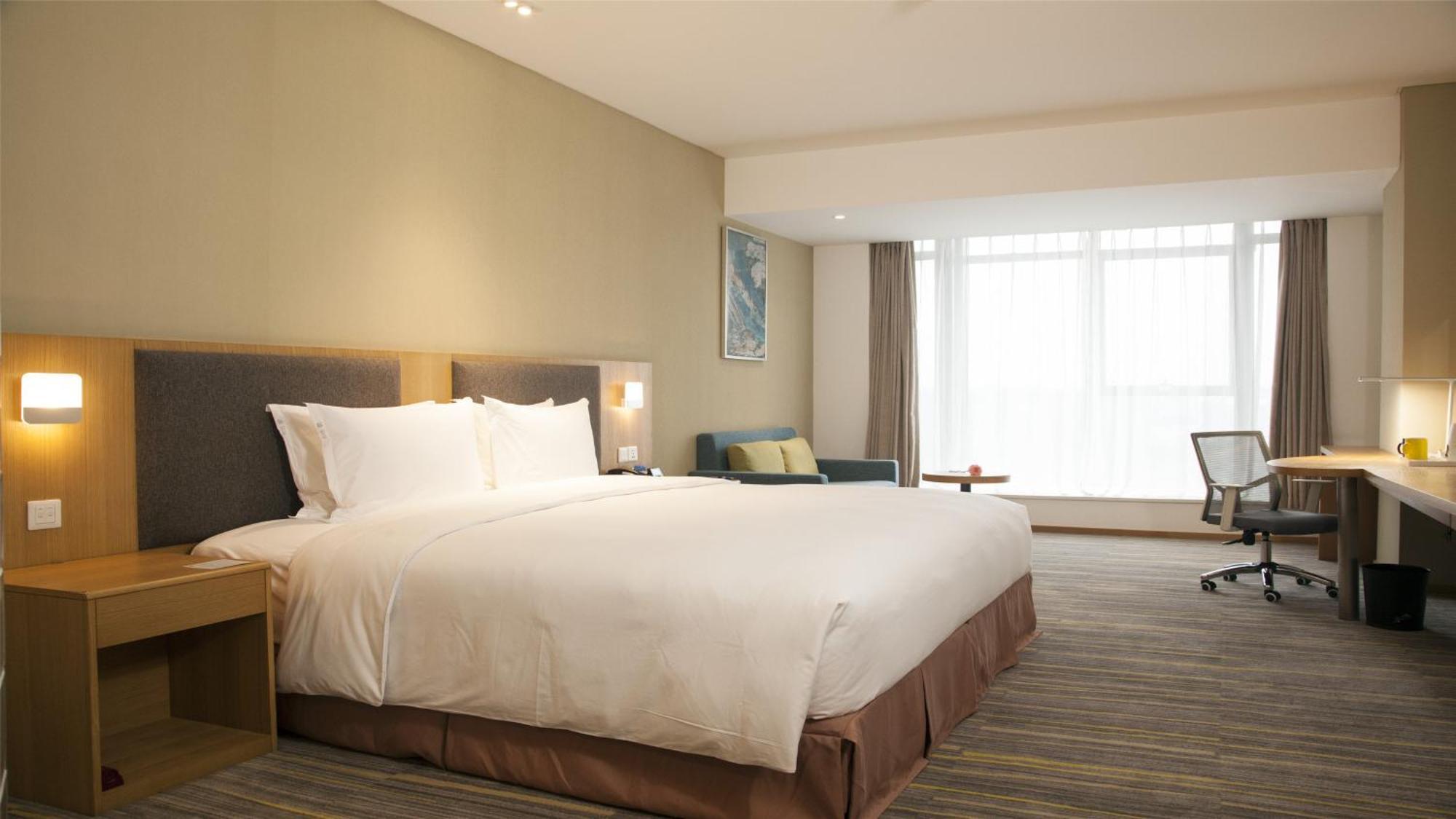 Holiday Inn Express Chengdu Airport Zone Free Shuttle From Shuangliu International Airport To Hotel ,Welcome Drink ภายนอก รูปภาพ