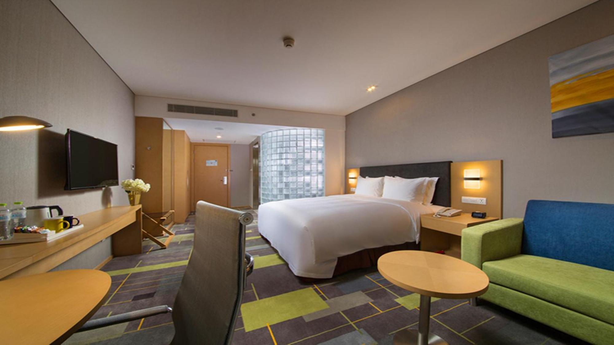 Holiday Inn Express Chengdu Airport Zone Free Shuttle From Shuangliu International Airport To Hotel ,Welcome Drink ภายนอก รูปภาพ
