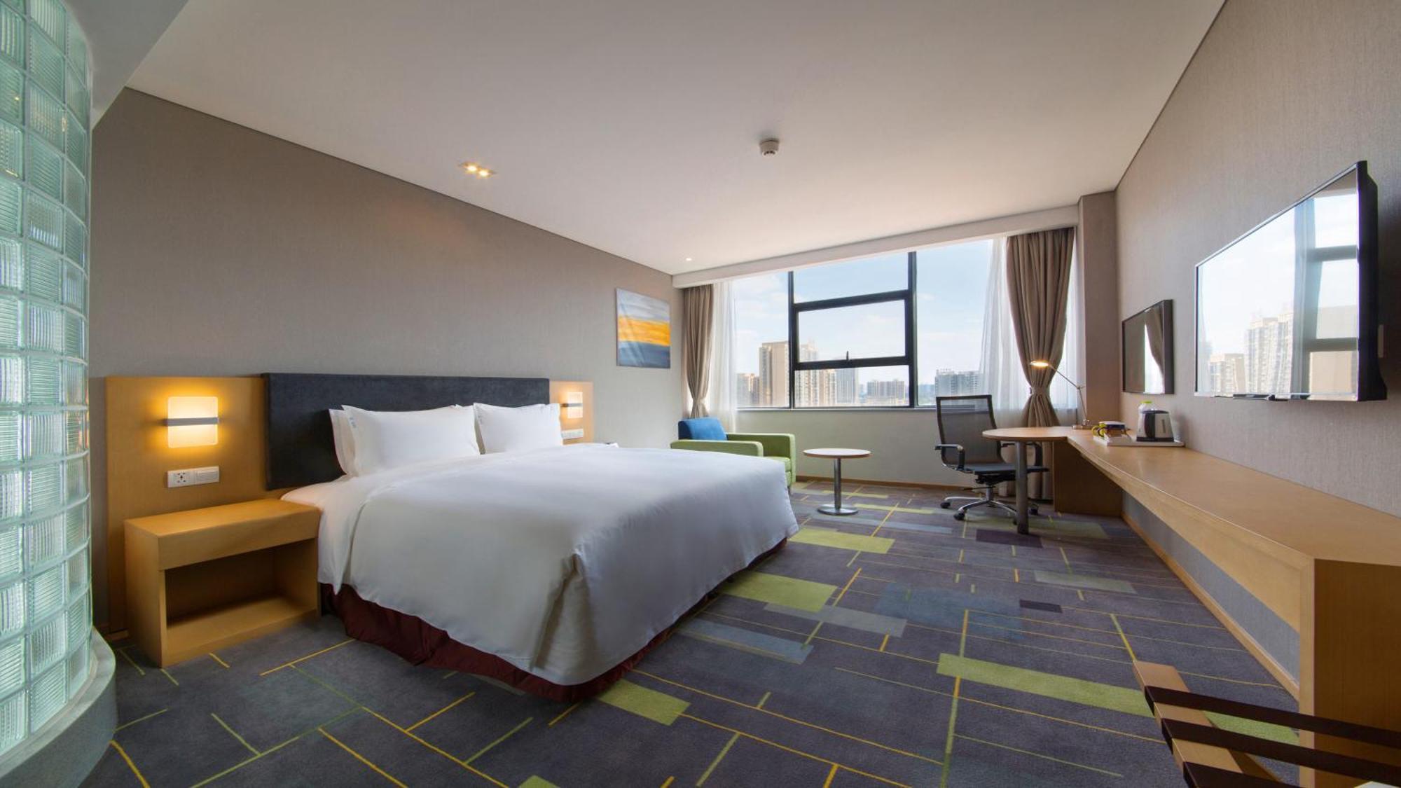 Holiday Inn Express Chengdu Airport Zone Free Shuttle From Shuangliu International Airport To Hotel ,Welcome Drink ภายนอก รูปภาพ