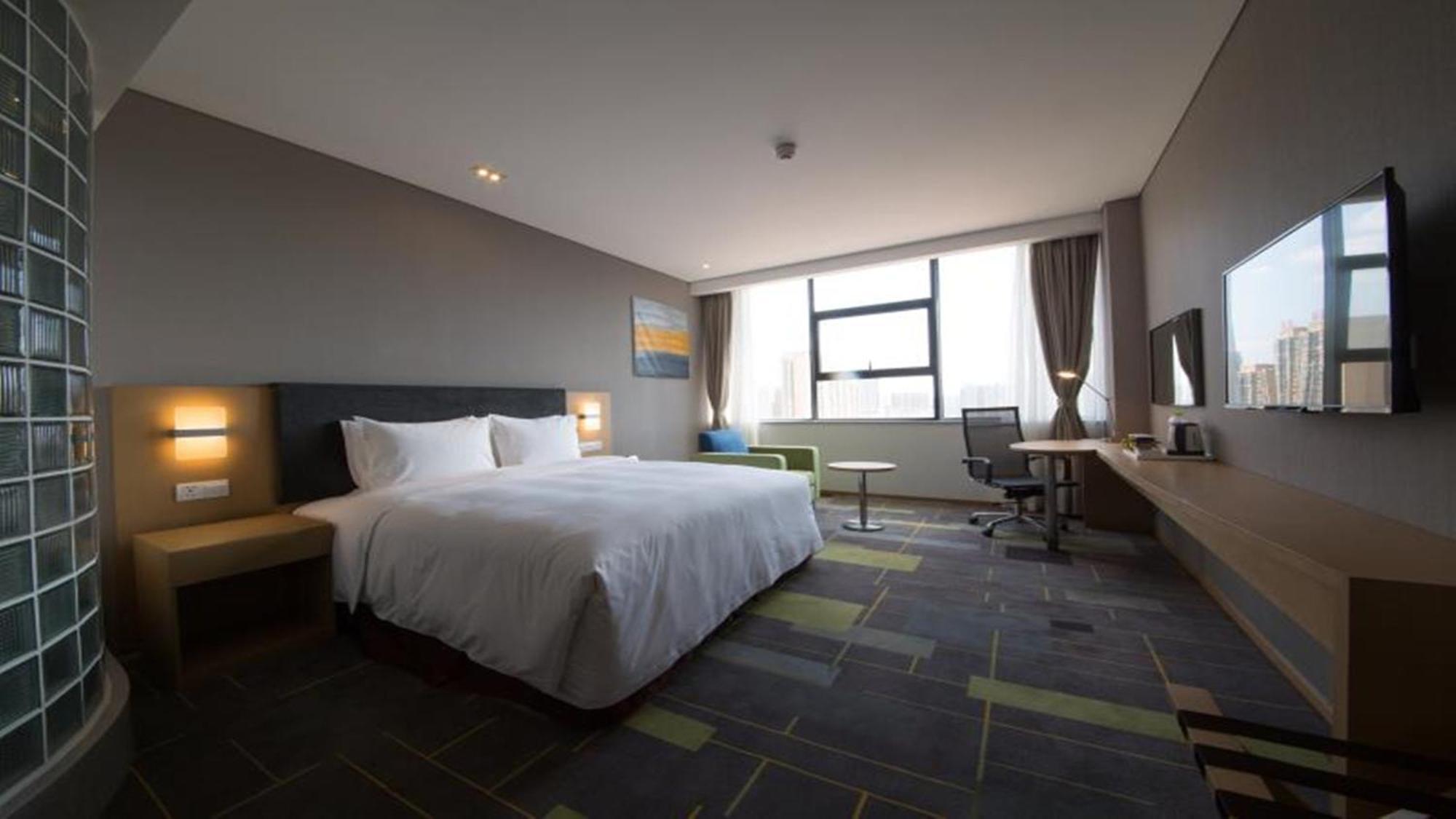 Holiday Inn Express Chengdu Airport Zone Free Shuttle From Shuangliu International Airport To Hotel ,Welcome Drink ภายนอก รูปภาพ